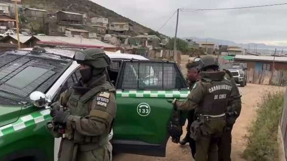 Sujeto se parapetó para evitar la detención