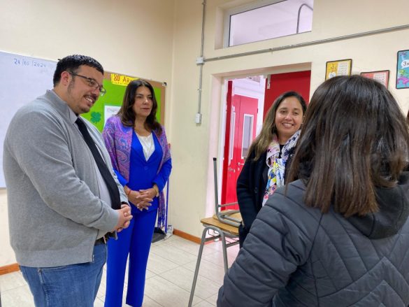 Comienza el Simce 2024: cerca de 800 mil estudiantes de 4° básico, 6° básico y II medio medirán el avance de sus aprendizajes