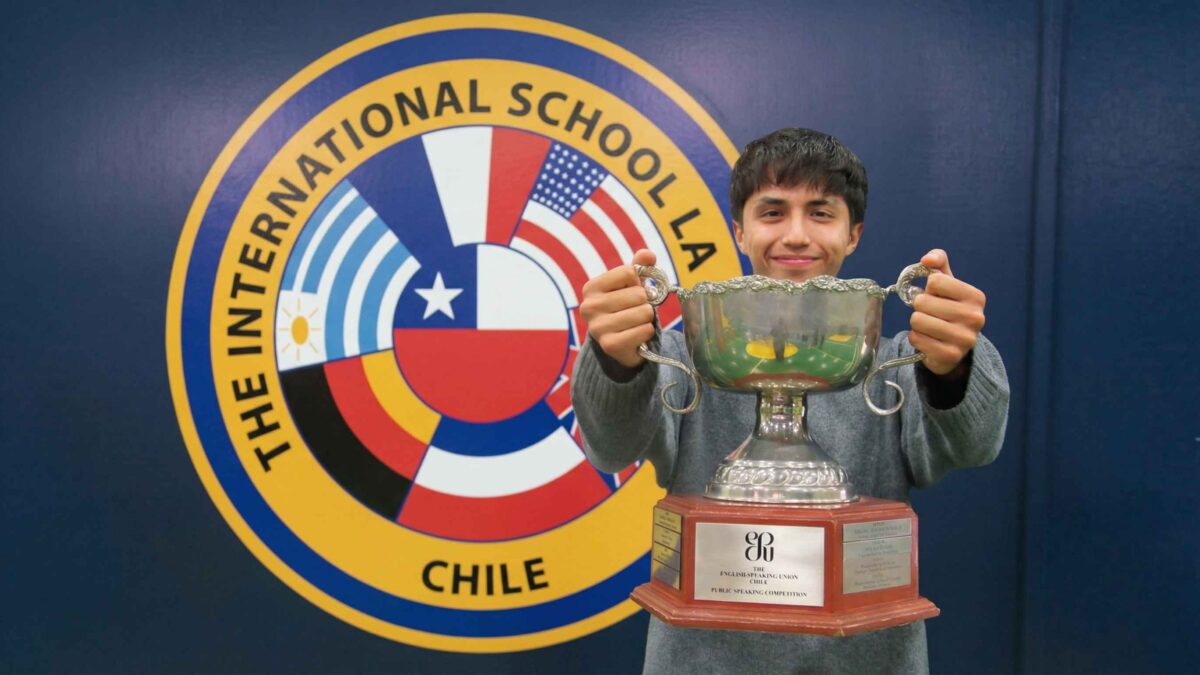 Educación de exportación: Joven serenense representará a Chile en concurso mundial de oratoria en inglés
