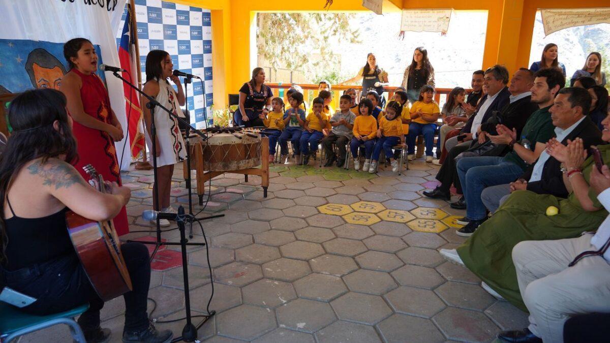 Escuela Mario Aquiles Rodríguez de Paihuano conmemoró a Gabriela Mistral y la Educación Rural
